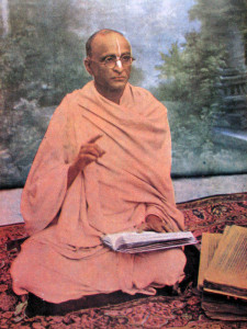 11.-Bhaktisiddhanta-Sarasvati-em-missão-de-pregação